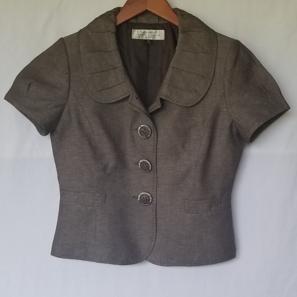 Tahari brown short blazer